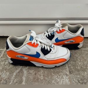 Size 7 youth Nike air max shoes